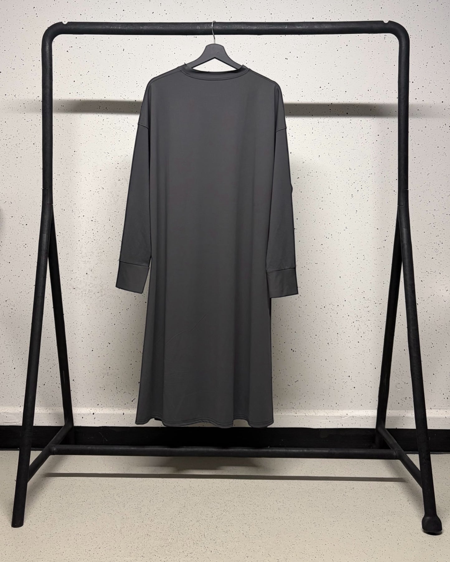 Modest Sports Shirt - Dark Grey